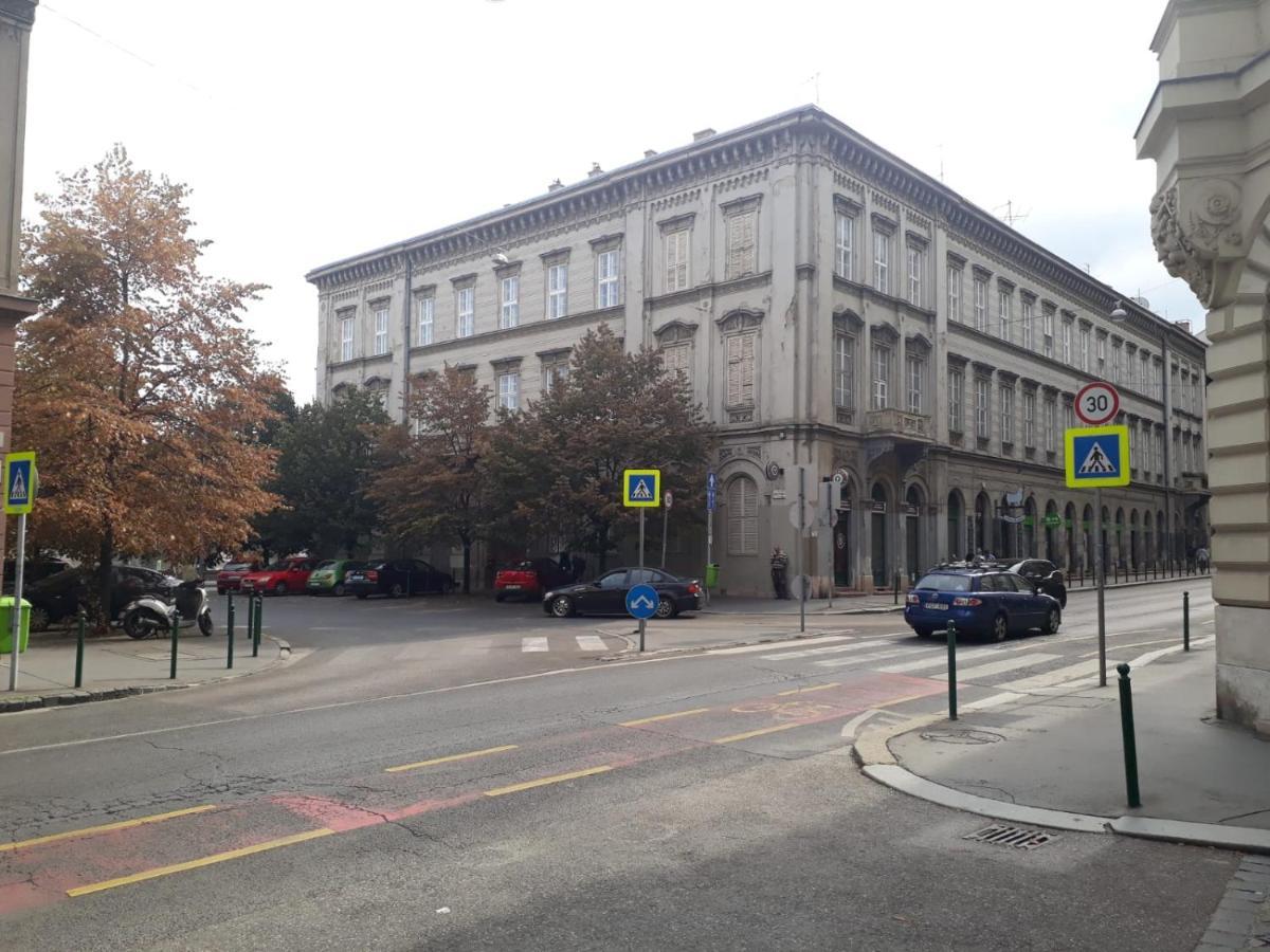 Danube Elegance Apartment Budapest Eksteriør bilde