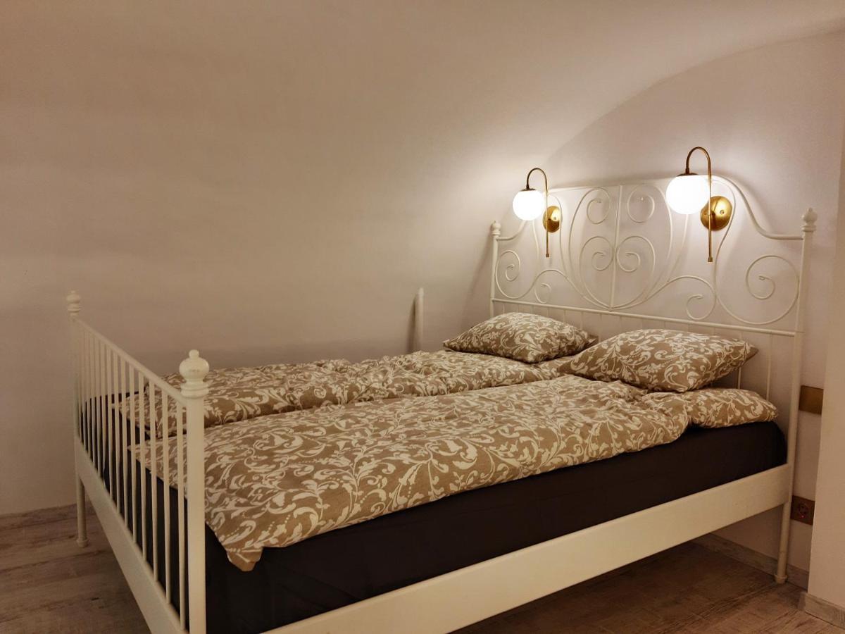 Danube Elegance Apartment Budapest Eksteriør bilde